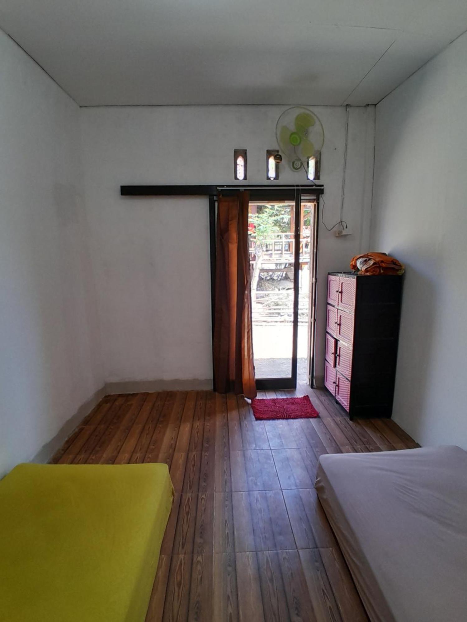 Sollo Sollo Homestay Lemonga Екстер'єр фото