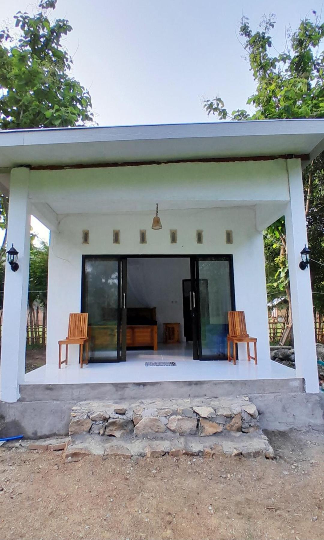 Sollo Sollo Homestay Lemonga Екстер'єр фото